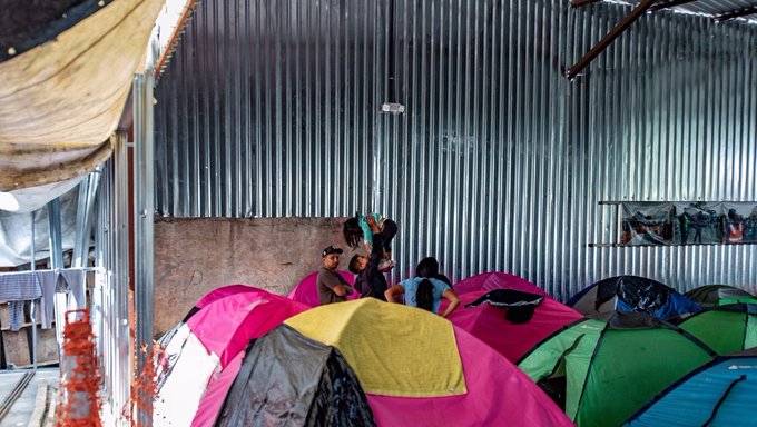 EEUU recibe a niño de dos años expulsado por Título 42 inmigrantes