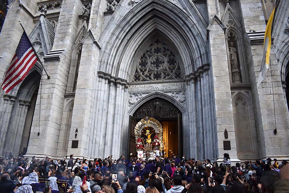 DETALLE DE LA SALIDA DEL SR DE LOS MILAGROS DE SAN PATRICIO