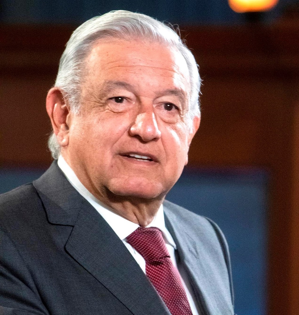 López Obrador . López Obrador .