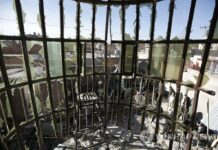 Al menos 80 muertos y 100 heridos en un atentado en una mezquita afgana