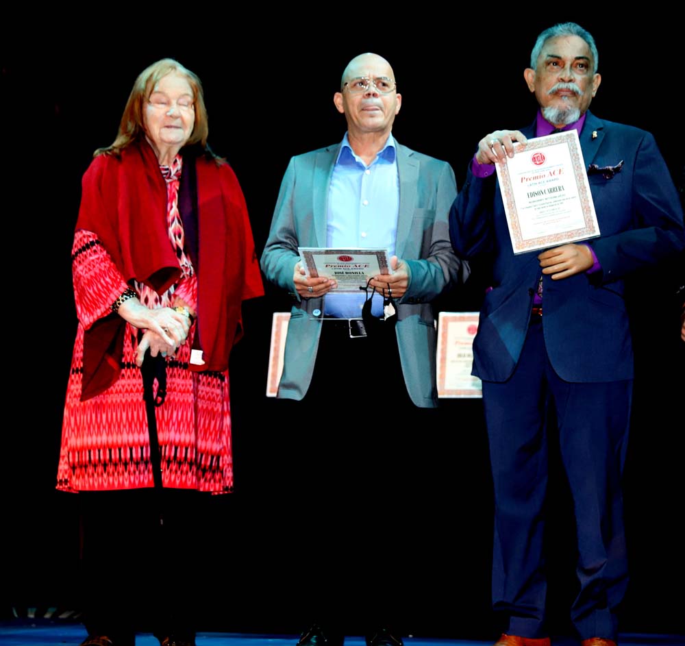 Nilda Tapia, José Bonilla y Edison Carrera.