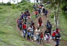 Instan al presidente Biden a reevaluar la decisión de expulsar a venezolanos inmigrantes