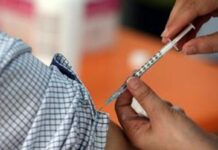 Más de 61.000 salvadoreños reciben la tercera vacuna contra la covid-19