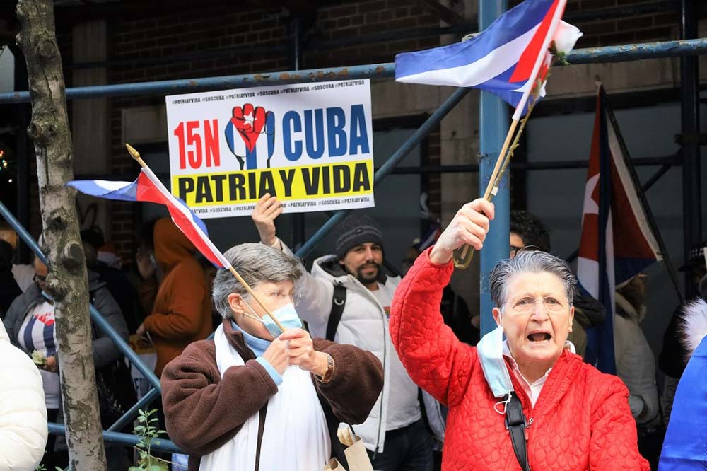 Los cubanos en la ciudad de Nueva York y otras ciudades de los Estados Unidos, s&iacute; decidieron salir a las calles en apoyo a la marcha del 15N convocada por el Grupo Archipi&eacute;lago.
