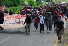 Una nueva caravana agudiza la crisis migratoria en México