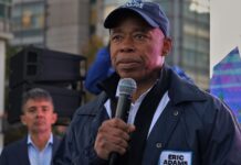Eric Adams en Puerto Rico y República Dominicana con una mirada hacia la comunidad latina