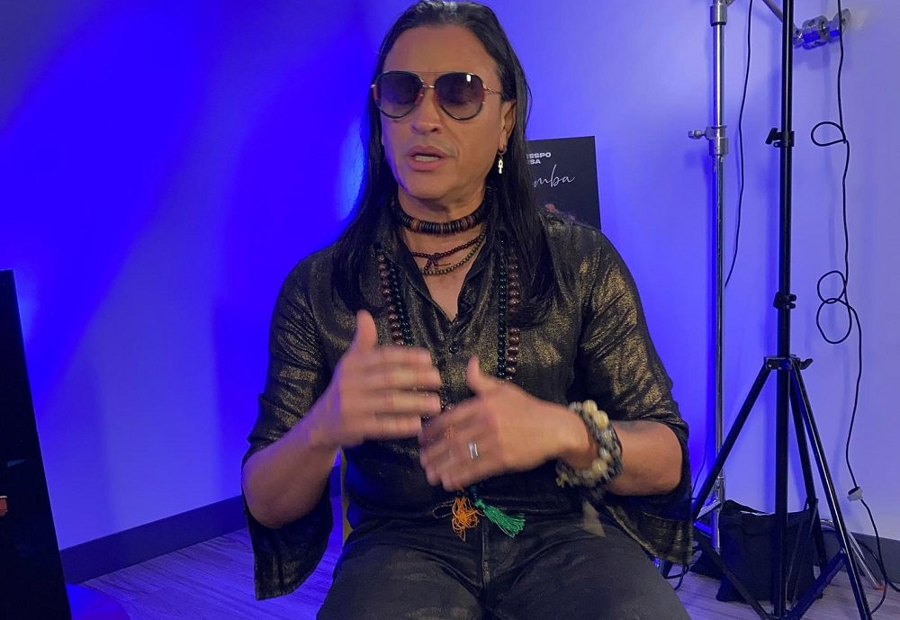 Elvis Crespo.. Elvis Crespo..