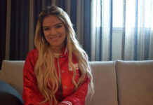 Karol G sufre una aparatosa caída durante concierto en Miami