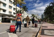 Disparan balas con pintura a turistas rusos que paseaban por Miami Beach Miami Beach