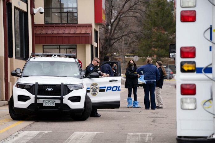 policía