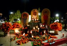 Un Día de Muertos para recordar a migrantes fallecidos bajo custodia de ICE vigilia para inmigrantes muertos