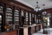 La Botica Francesa de Matanzas, Cuba, cumple 140 años Botica Francesa del Dr. E. Troilet, en Matanzas, Cuba