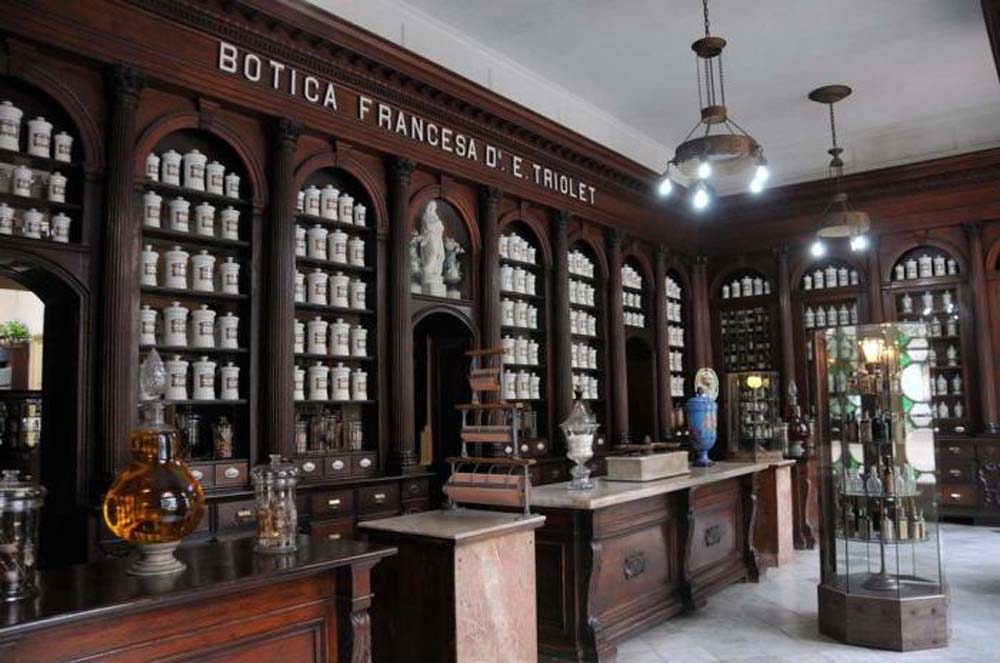 Botica Francesa del Dr. E. Troilet, en Matanzas, Cuba