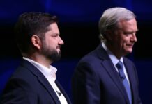 Los candidatos chilenos se alejan de los extremos en busca del voto de centro José Antonio Kast y el izquierdista Gabriel Boric