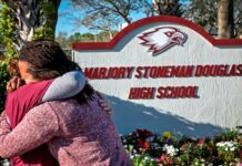 Arrestan a estudiante por amenazar con nuevo tiroteo en escuela de Parkland Marjory Stoneman Douglas