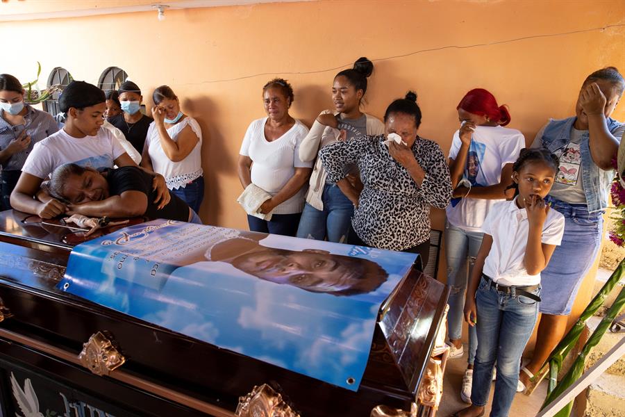 República Dominicana despide a su sexta víctima del accidente de Chiapas (3)