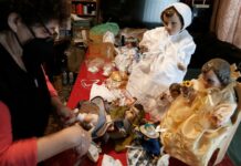 Artesanos mexicanos celebran el regreso del Niño Dios (2)