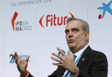 El presidente de la República Dominicana, premiado en FITUR