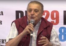 Muere escritor mexicano Gerardo de la Torre a los 83 años El escritor, maestro y traductor mexicano Gerardo de la Torre murió la madrugada de este sábado a los 83 años, informó su hija Yolanda de la Torre en un mensaje de Facebook.