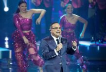 El cantante puertorriqueño de salsa Gilberto Santa Rosa lanzó este viernes un nuevo sencillo, "Cartas sobre la mesa", una adaptación propia que mezcla ritmos pegajosas y una pícara letra y que será parte de su próximo álbum.