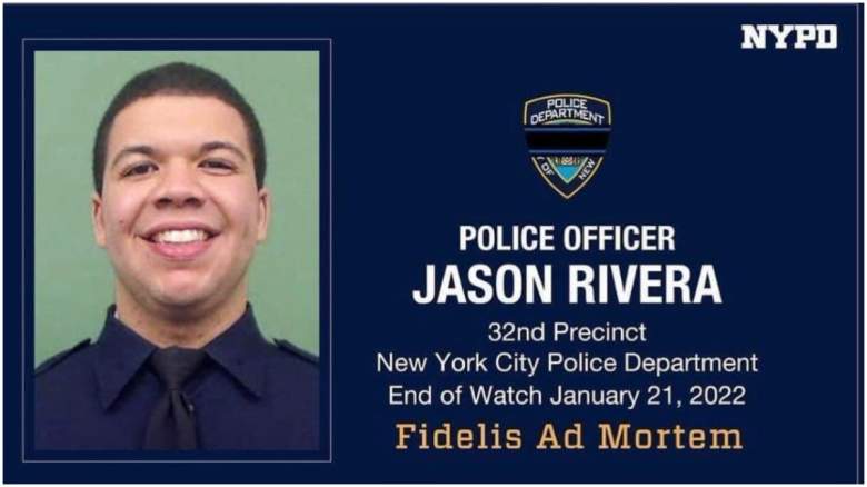 Jason Rivera Las banderas de los edificios gubernamentales en Nueva York ondean hoy a media asta en tributo al policía asesinado anoche en la ciudad y que ha sido identificado como Jason Rivera.