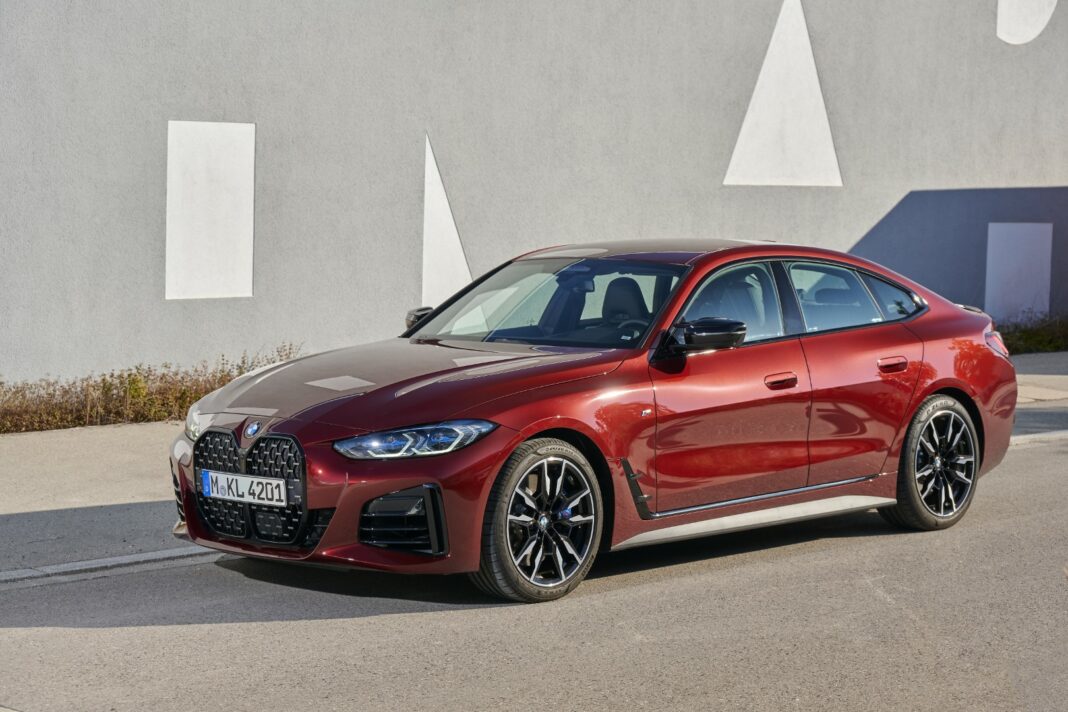El auto que probamos esta semana, un BMW M440i xDrive Gran Coupé, procede de una parentela con nada menos que 14 miembros, todos pertenecientes a la “familia” 2022 BMW 4-Series.