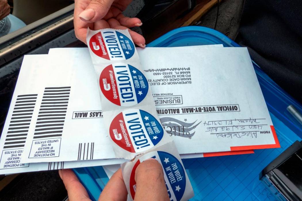 aprueba el voto anticipado y día de elecciones festivo votaciones