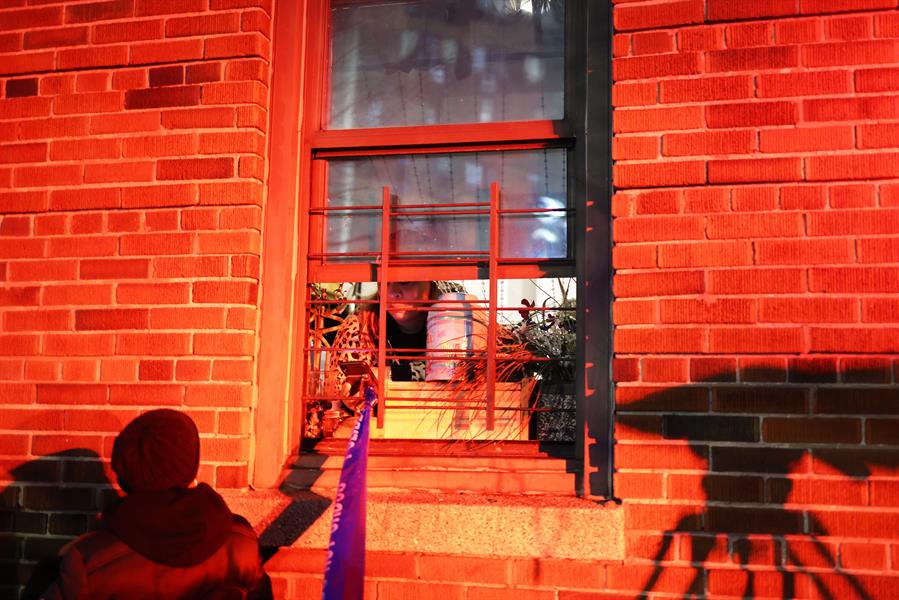 incendio con 19 muertos en Nueva York (1)