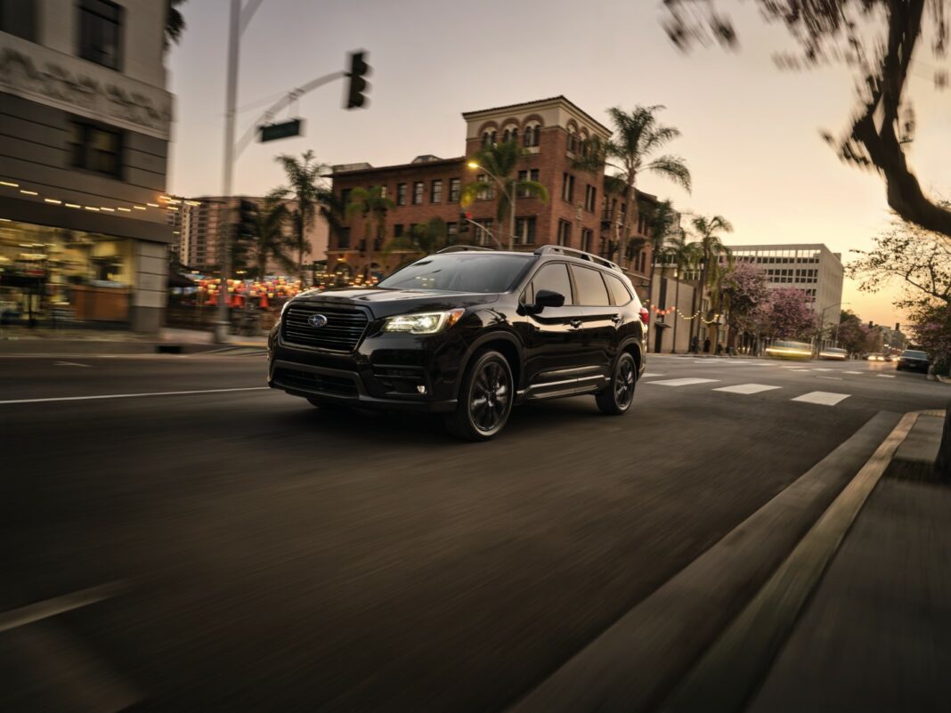 En Estados Unidos los grandes SUV cada día son más populares, en diagonal contradicción con la natalidad infantil, que por segundo año rompe récords bajos. 