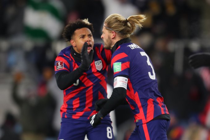 3-0. Estados Unidos golea a Honduras 3-0. Estados Unidos golea a Honduras