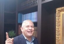 Eduardo Enrique Reina..