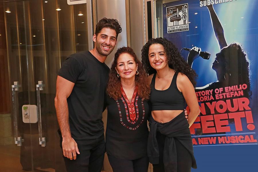 El musical sobre los Estefan regresa a casa (2)