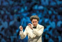 Ricky Martin y Gustavo Dudamel celebrarán los 100 años del Hollywood Bowl Gustavo Dudamel