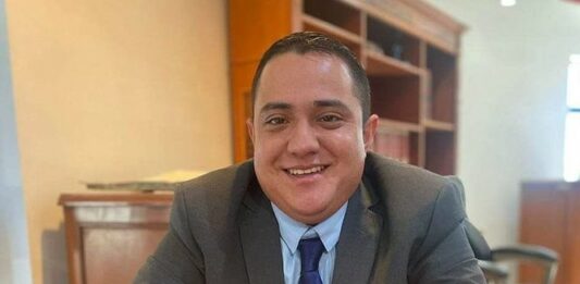 Jorge Luis Camero Zazueta.