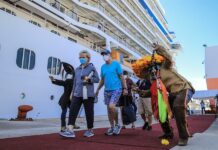 Otro crucero de naviera Crystal a la deriva con pasajeros, tras veto de Aruba crucero