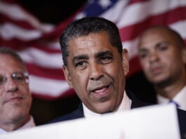 Adriano Espaillat