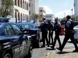 El FBI arresta a dos alcaldes de Puerto Rico señalados de corrupción policía de Puerto Rico