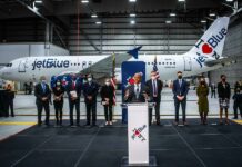 JetBlue creará 5.000 empleos en la extensión del aeropuerto de Nueva York JetBlue creará empleos en la extensión del aeropuerto de Nueva York