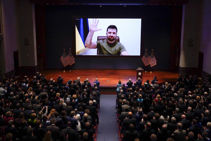 Zelenski asegura a EE.UU. que Ucrania vive terror Zelenski