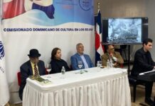 Comisionado de Cultura rinde homenaje a los héroes (1)