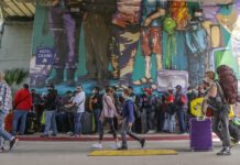 EE.UU. mantendrá su mensaje de "no vengan" a migrantes tras fin de Título 42