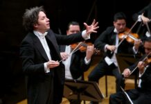 "¡Viva Maestro¡": El dolor y la gloria de Gustavo Dudamel llega a los cines Gustavo Dudamel