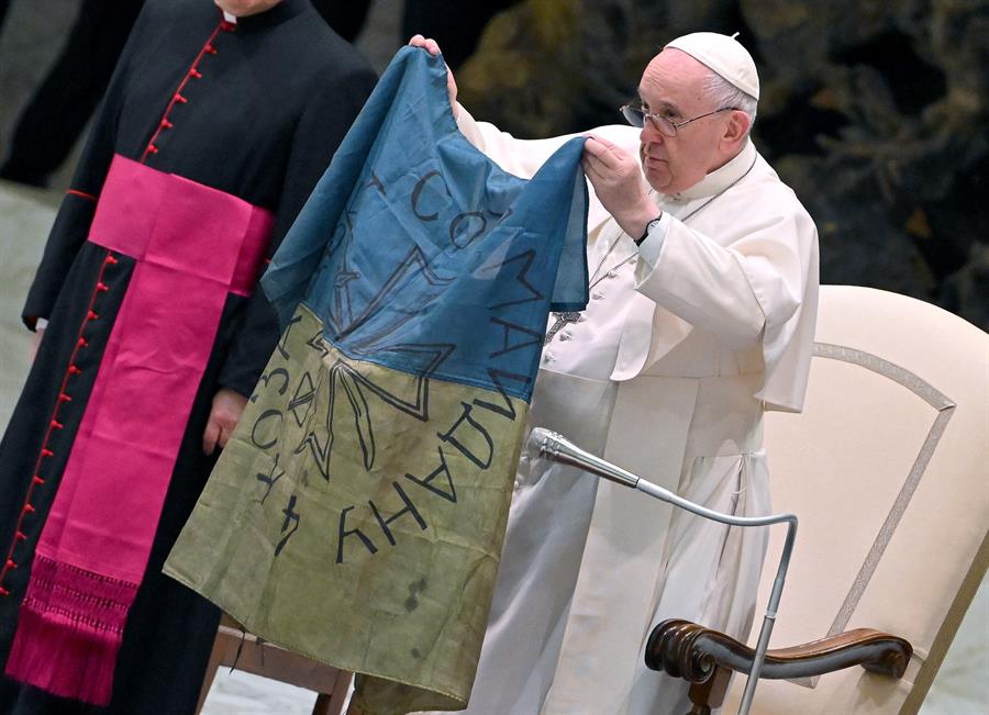 El papa reclama una tregua pascual en Ucrania El papa
