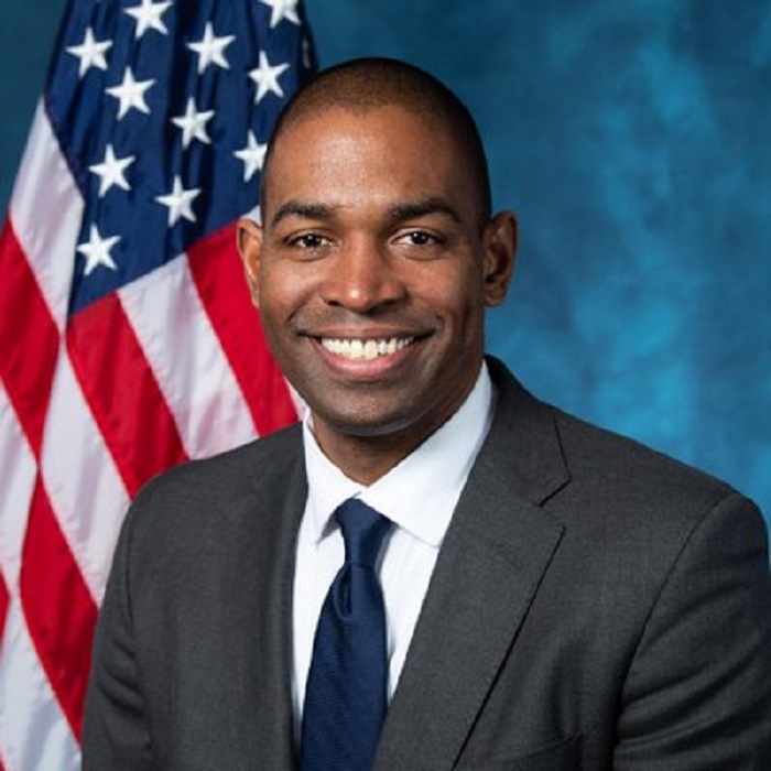 Antonio Delgado.