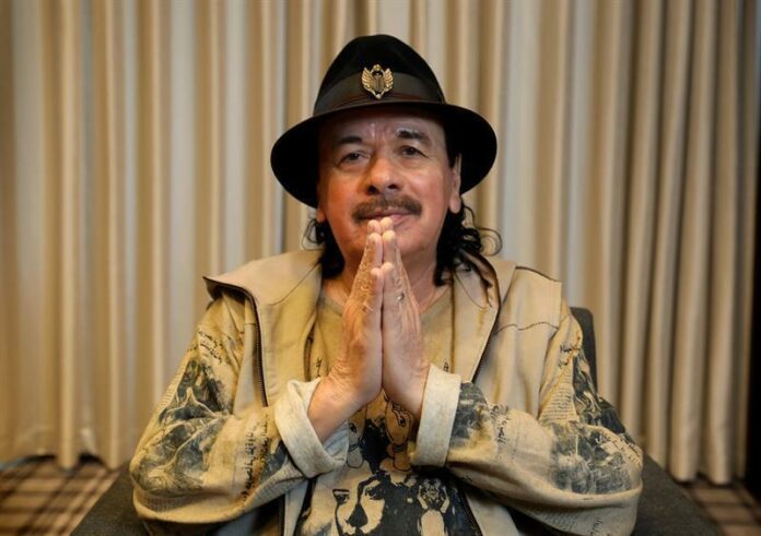 Carlos Santana