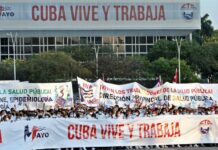El desfile del Primero de Mayo regresa a Cuba (1)