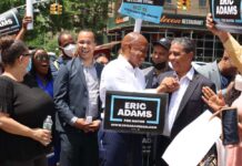 Muchas promesas y pocos resultados: Los latinos en Nueva York ocupan pocos puestos de liderazgo Espaillat
