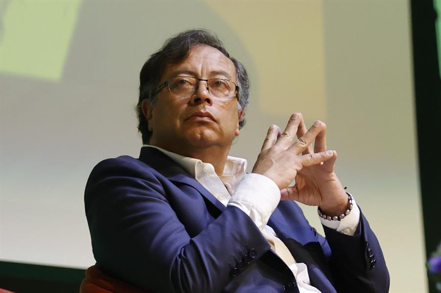 Gustavo Petro Gustavo Petro