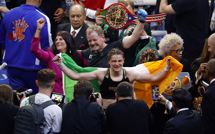 Katie Taylor vence a Amanda Serrano (2) Katie Taylor