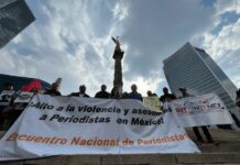 Marchan en México tras tres periodistas asesinados (2)